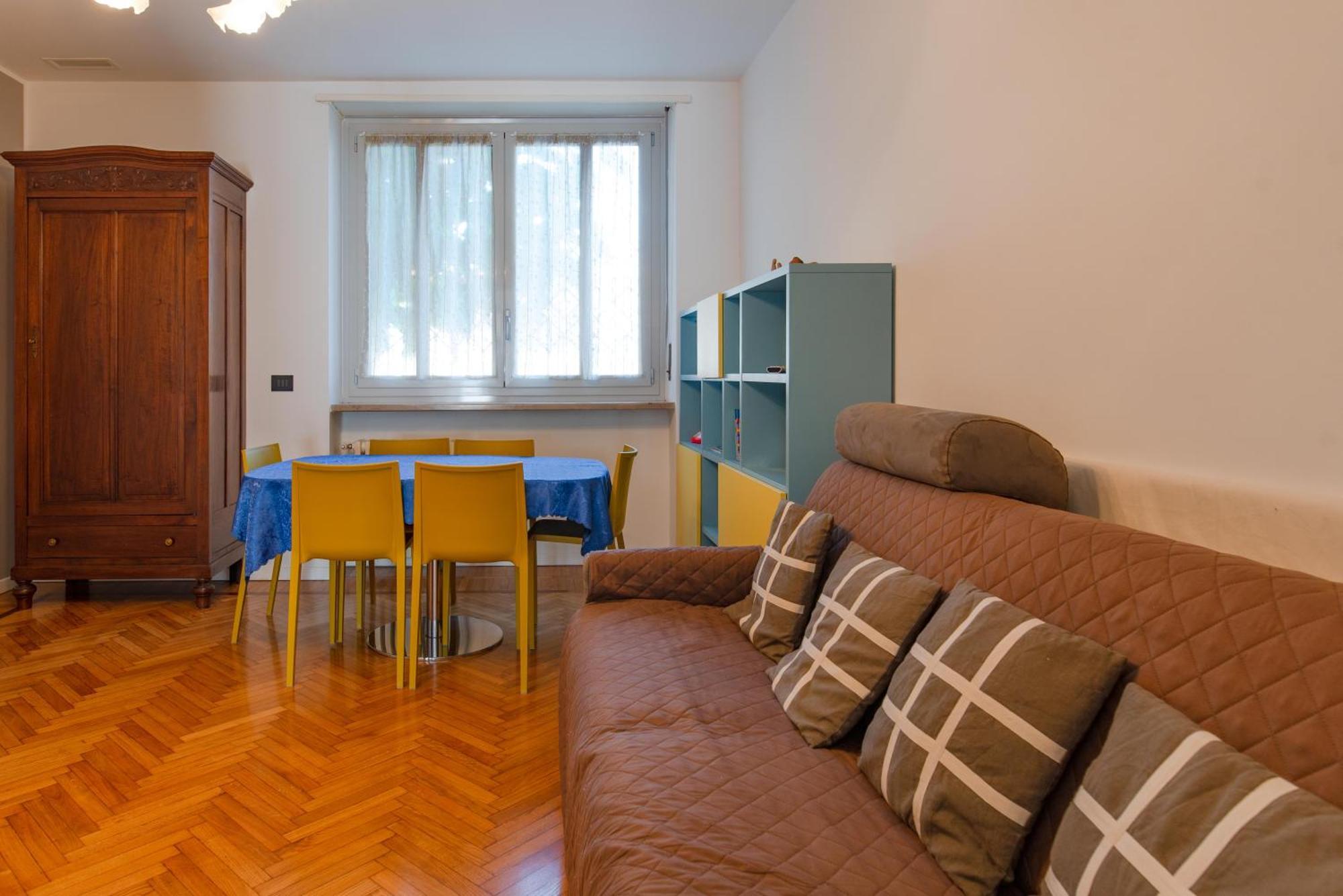 Crocetta, Statiuniti67 By Happyhostorino Turin